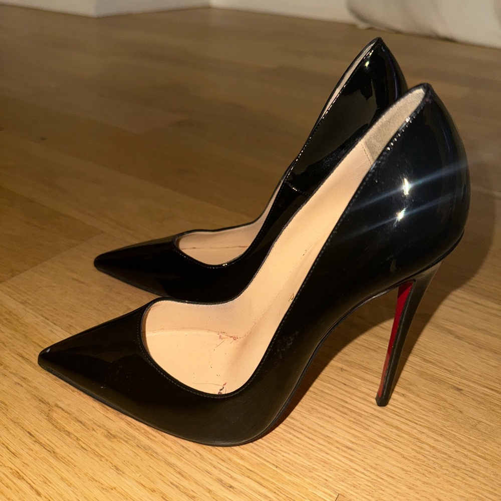 Christian Louboutin So Kate heels ( SOLD )